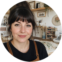 Lila Hart | Fantasy Craft & Mindful Leisure Blogger