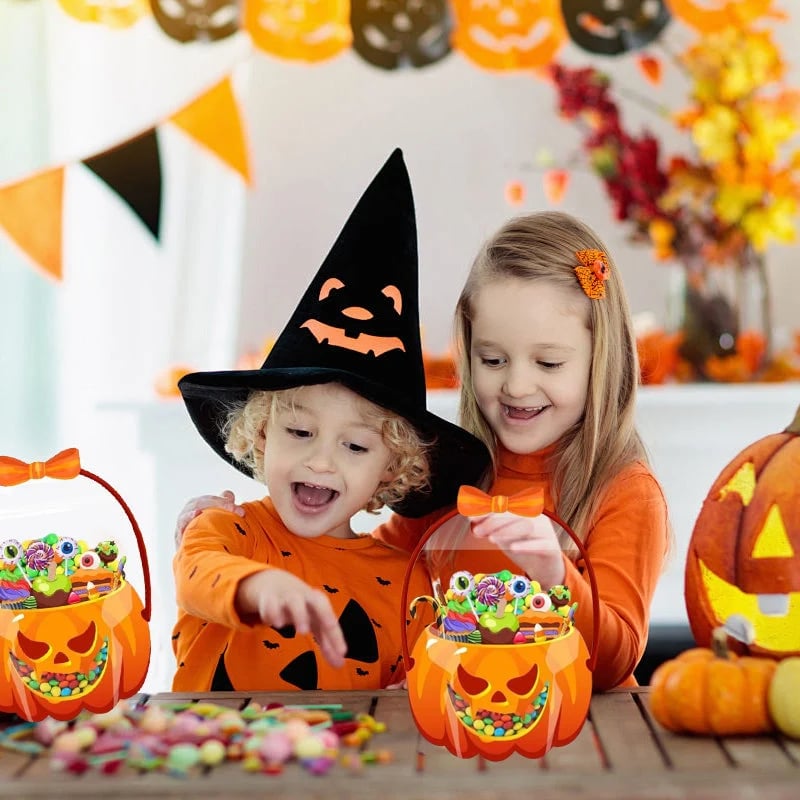 🎃Halloween Plastic Goodie Bags, Trick or Treat Candy Bags, Pumpkin Pattern Treat Bags, Halloween Party Favor Snack Storage Bags for Classroom, Birthday, Students, Teachers, Neighbors