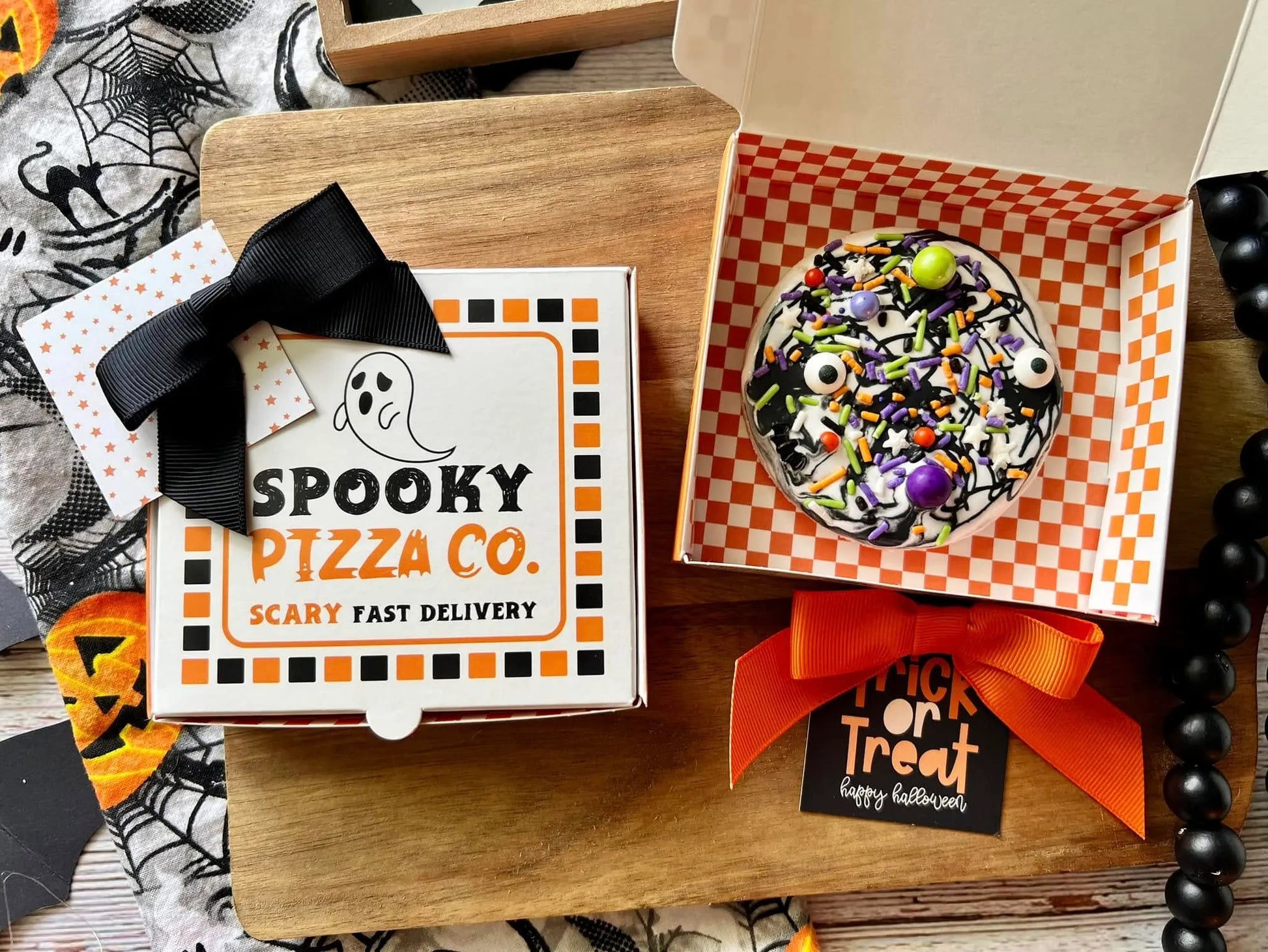 👻Halloween Cookie Packaging Kit – Spooky Pizza Cookie Boxes with Clear Heat Seal Bags, Perfect Gift Packaging for Homemade Halloween Treats 🍪😋