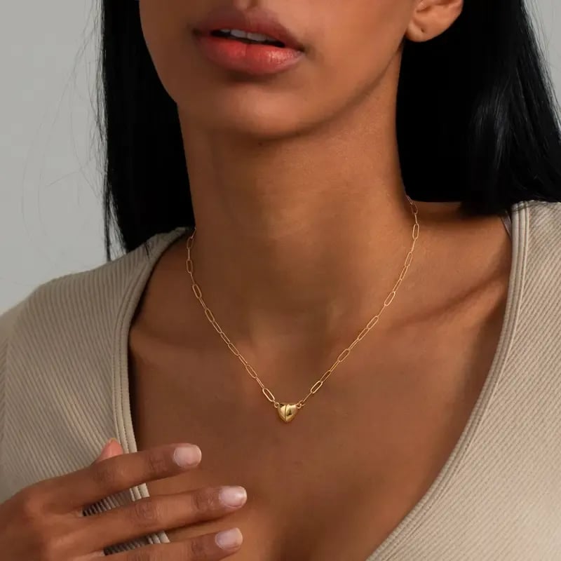 🔥🌹✨Heart Shape Pendant Magnetic Necklace