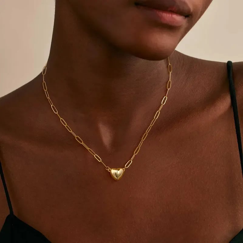 🔥🌹✨Heart Shape Pendant Magnetic Necklace