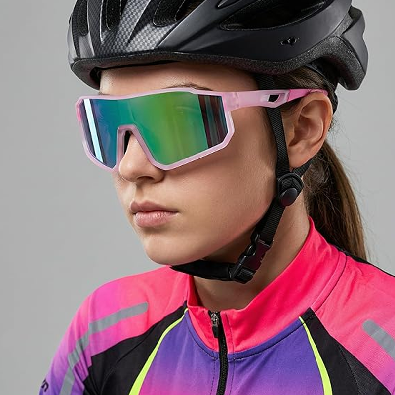 🕶️ Polarized Sports Sunglasses for Men & Women – UV400 & Colorful Mirrored Lenses 🏃