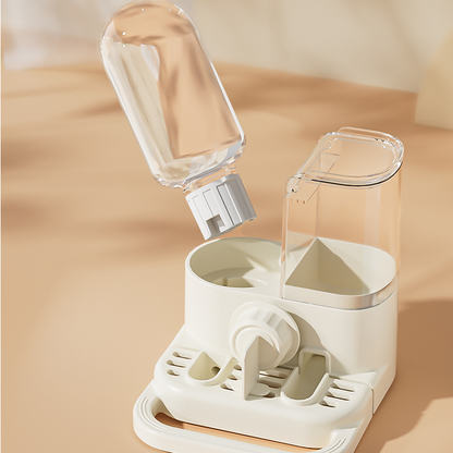 🎁2026 New Arrivals 50% OFF💥2-in-1 Automatic Bird Feeder & Waterer – Anti-waste design, easy refill & clear visibility – Keeps your bird fed & hydrated all day 🧊