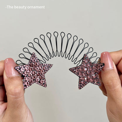 Flexible comb with invisible grip for loose hair